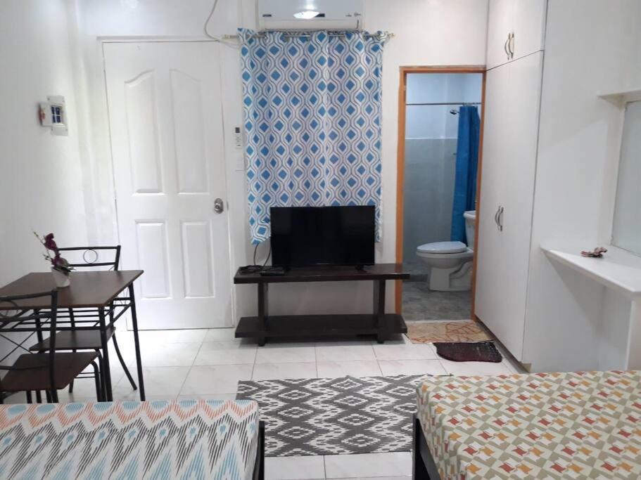 Jocanai Residences Furnished Private Room/ 2-5 Pax - Laoag City