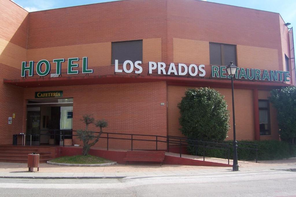 Hotel Restaurante Los Prados - Campo Real