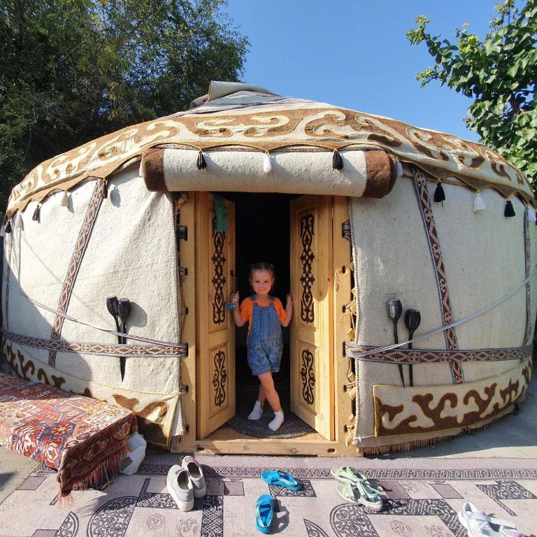 Agat Yurt Camp - キルギス