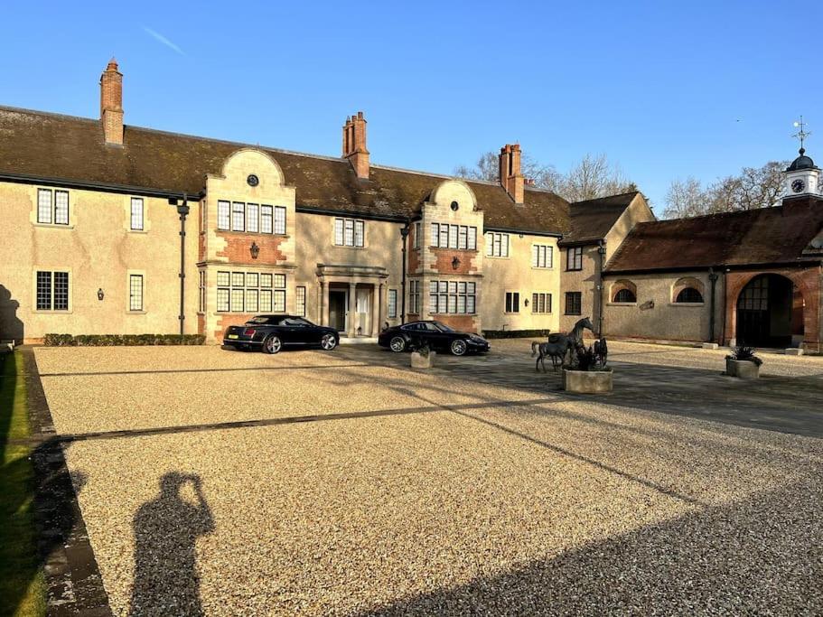 3 Bed Apartment Sleeps 6 In Country Manor House - Warwick