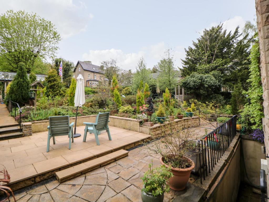 Garden Apartment - Buxton
