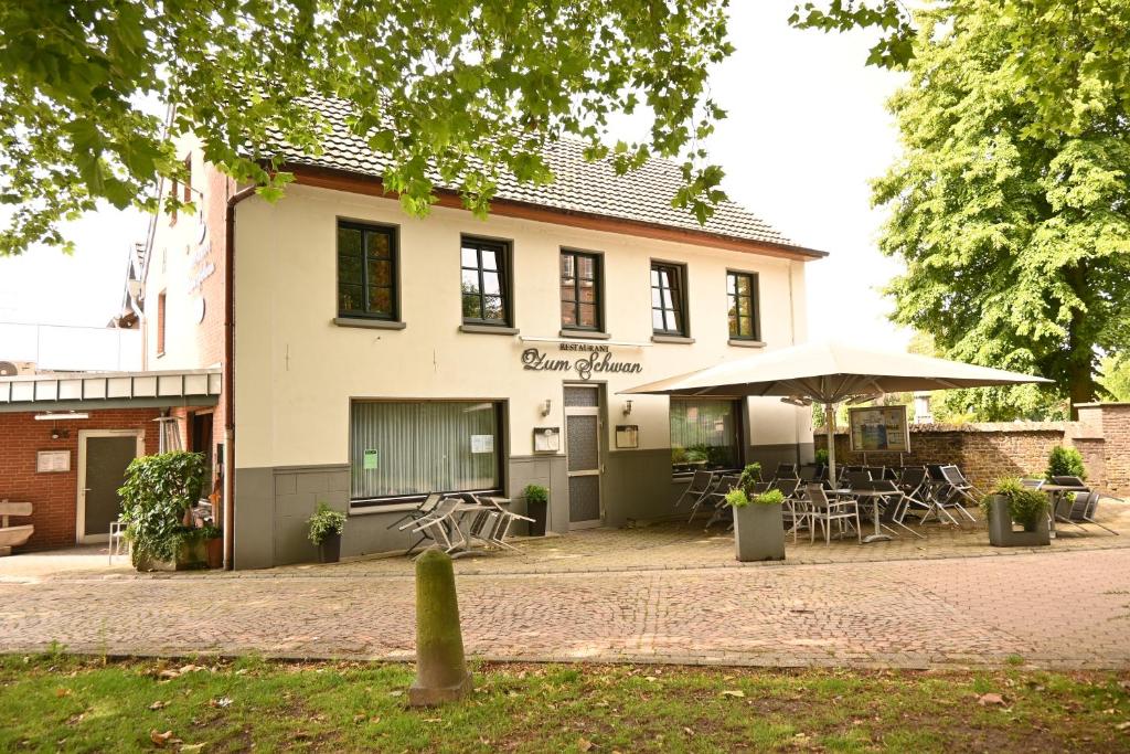 Hotel Restaurant Zum Schwan - 戈赫