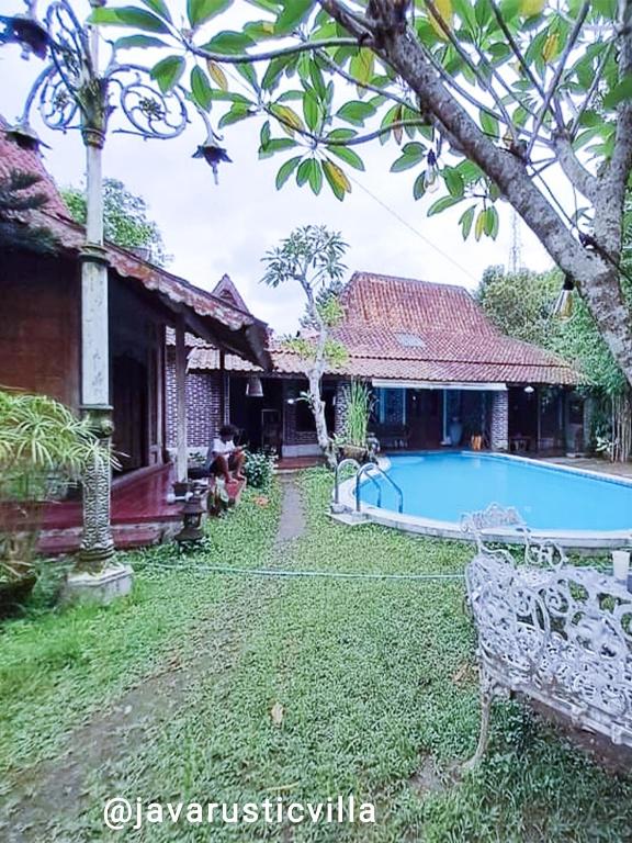 Java Rustic Villa - Yogyakarta