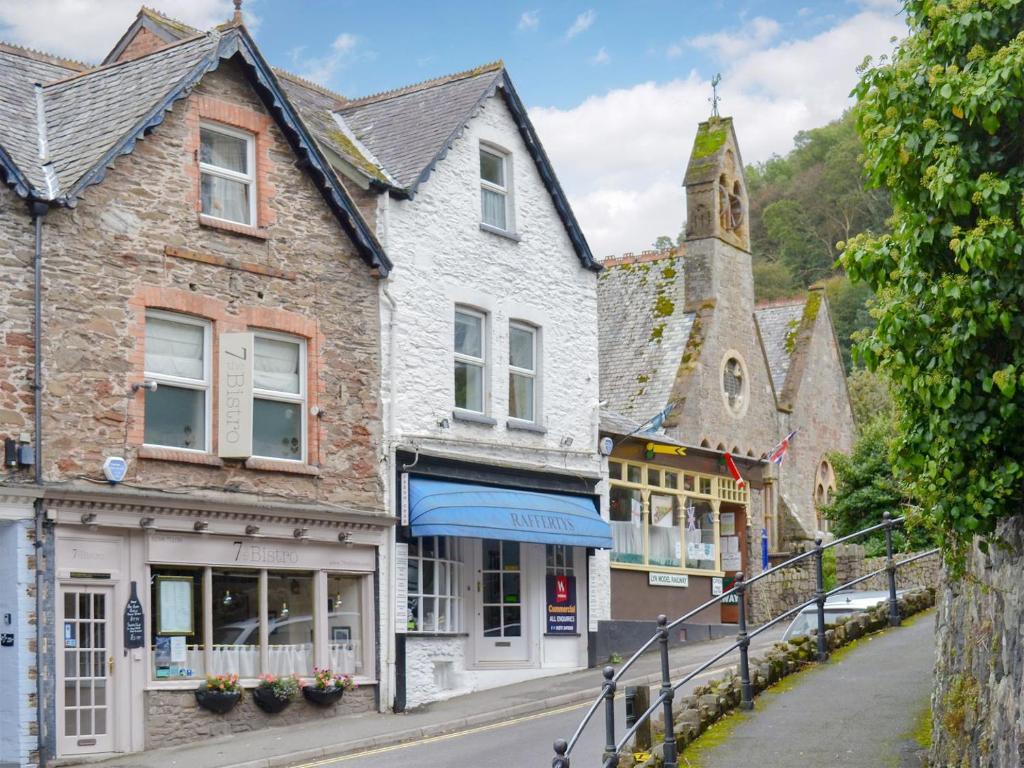 3 Bedroom Accommodation In Lynmouth - Exmoor