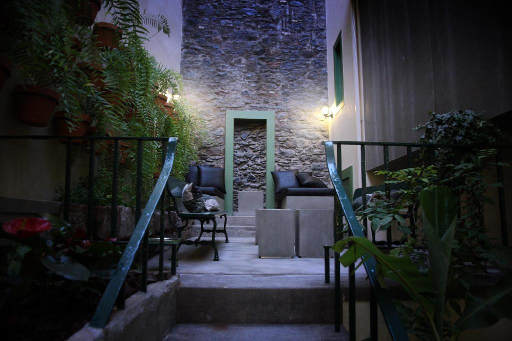 29 Madeira Hostel & Studios by Petit Hotels - Funchal