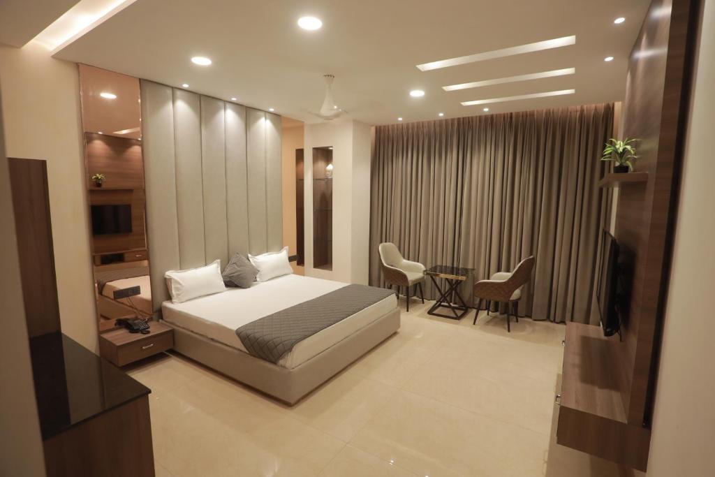 Ovel Hotel (Luxury) - Ludhiāna