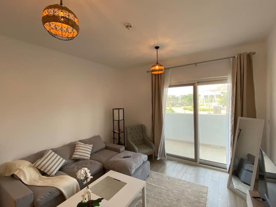 Home-like Modern 1 Bedroom Apartment Seaworld View - Ferrari World Abu Dhabi