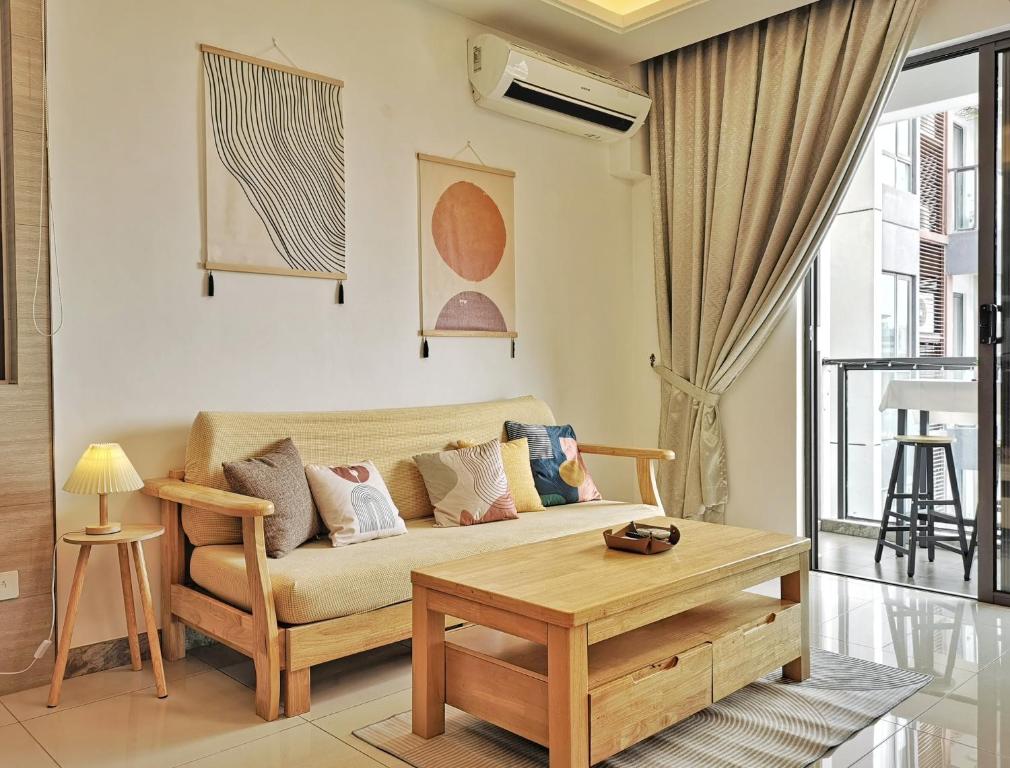 【R&F Mall】Country Style Seaview 2 bedrooms - Woodlands