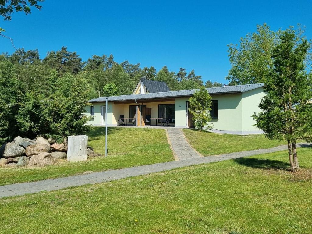 Terraced House In The Nature And Holiday Park On The Groß Labenzer See, Klein Labenz - Neukloster
