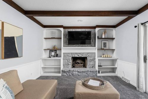 Find cheap vacation rentals in Fishers, IN cozycozy