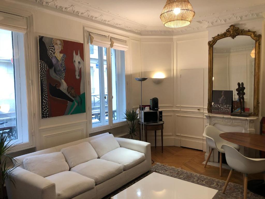 Cosy 2 Room 50m2 Parisian Classic Flat - Passy, 16th Arrondissement, Near Eiffel Tower - Bezons