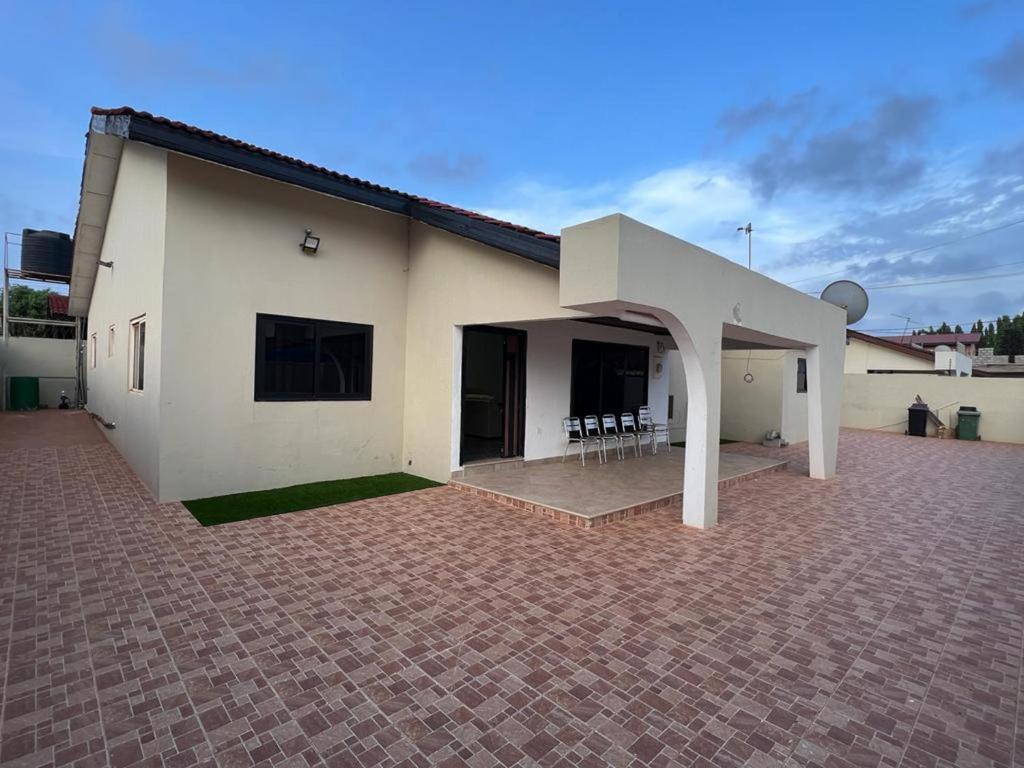 Inviting 3-bed House In Accra - Ghana