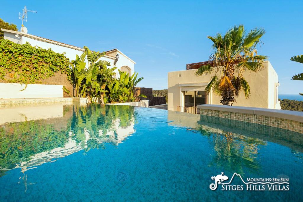 Stunning Villa Ibizenca With Private Pool In Sitges - 시제스