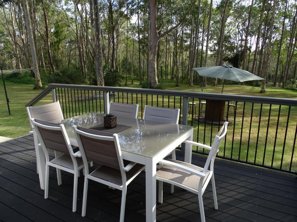 Bronte Lodge, Wine Country Stay Hunter Valley With Games Room, Close To Town - Paxton