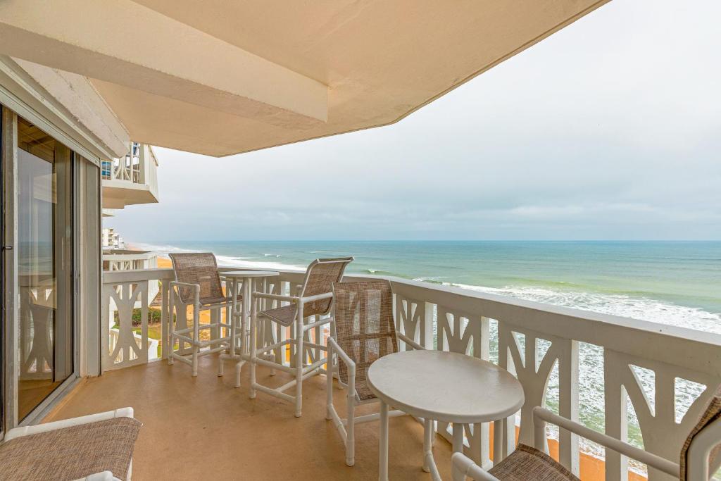 Lovely 2br Oceanfront 10th-floor | Balcony - Ormond Beach, FL