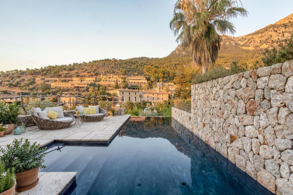 Stunning Villa With Private Pool, Mallorca Villa 1009 - Deià
