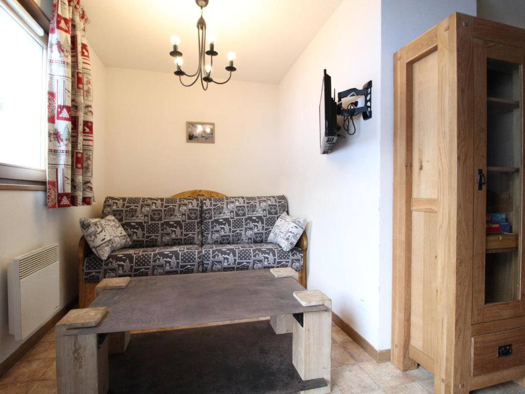 Appartement Lanslevillard, 4 Pièces, 10 Personnes - Fr-1-508-25 - Place de la Vanoise