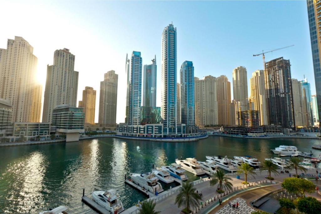 Nice & Comfy 1br W/ Marina Views / Walk To Beach - Dubai Marina