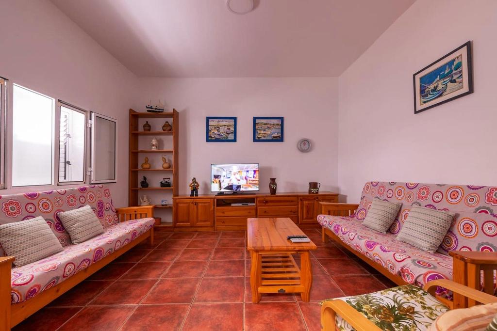 3 Bedrooms House At Los Caserones 50 M Away From The Beach With Enclosed Garden And Wifi - La Aldea de San Nicolás