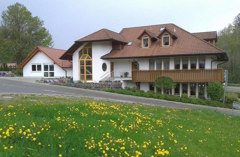 Dzt-schwarzwaldhotel Garni - Unterkirnach