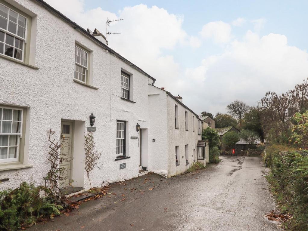 Croft End Cottage, Pet Friendly, With Open Fire In Sawrey - Coniston