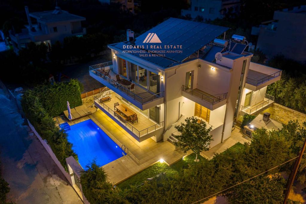 Luxury Villa Loutraki with private heated pool - Коринф