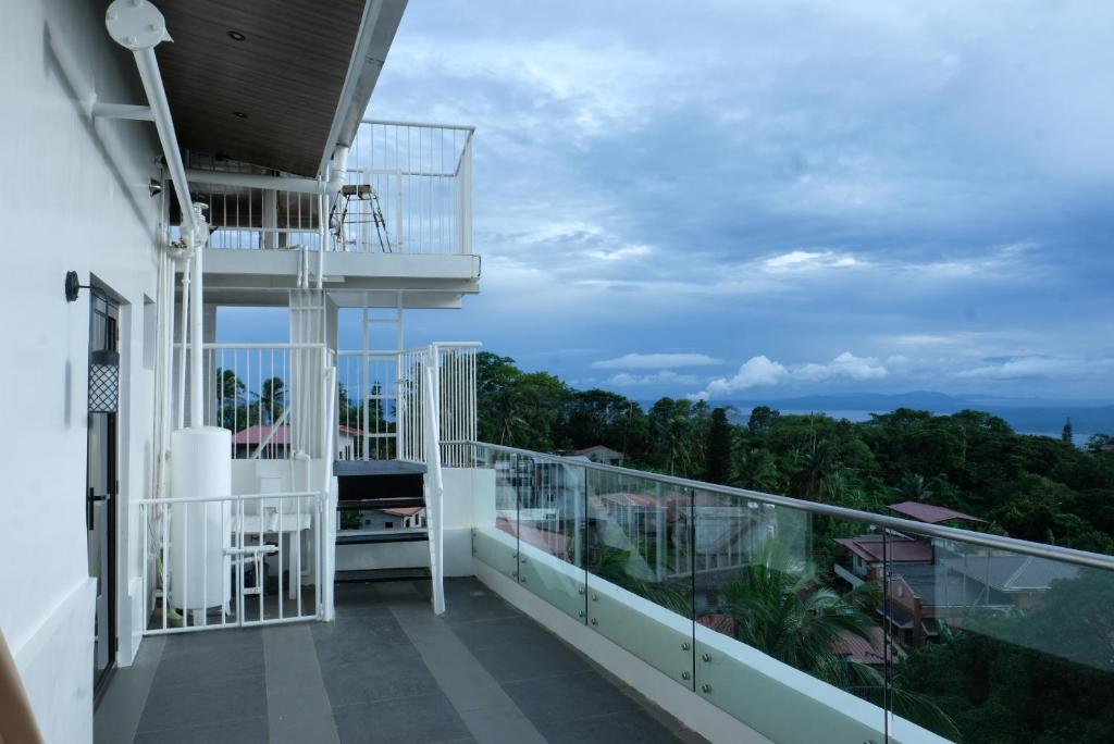 El Bien Hotel Tagaytay - Tagaytay City