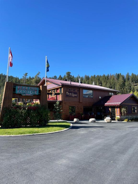 Bear Hill Lodge - Marmot Basin, AB