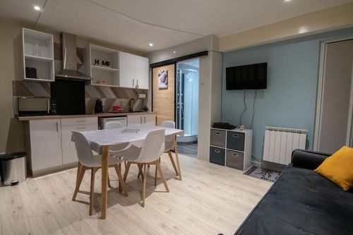 Mâcon Apartments and Condos For Rent cozycozy