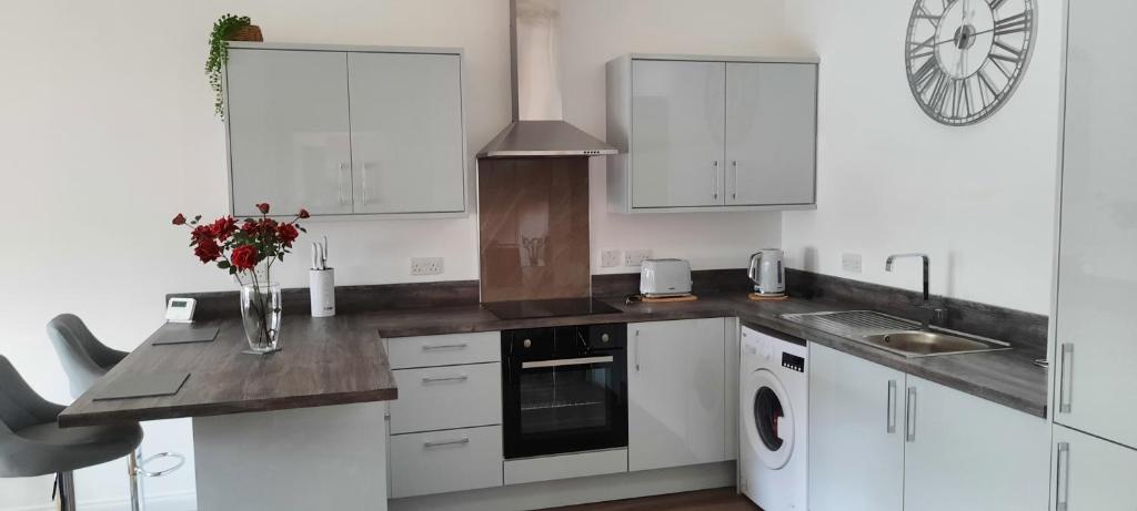 Immaculate 1-bed Apartment In Lanarkshire - Hamilton