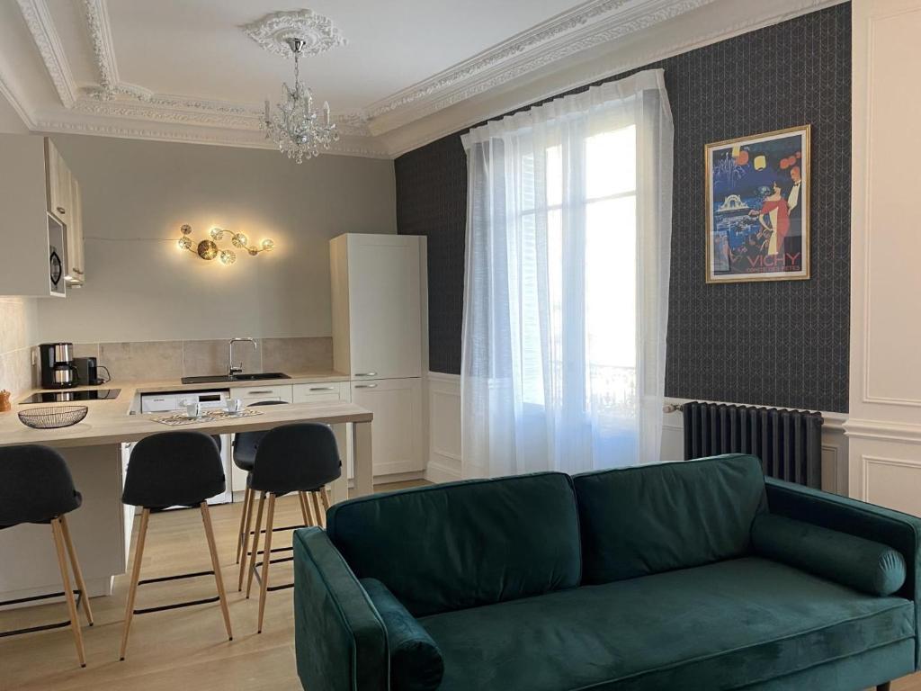 Appartement Vichy, 2 Pièces, 2 Personnes - Fr-1-489-362 - Bellerive-sur-Allier