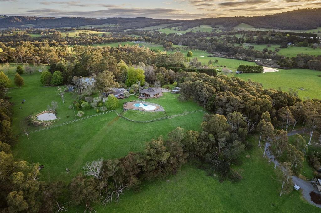Luxurious Unique, Private Paradise-kangaroo Manor - Currawong Rd