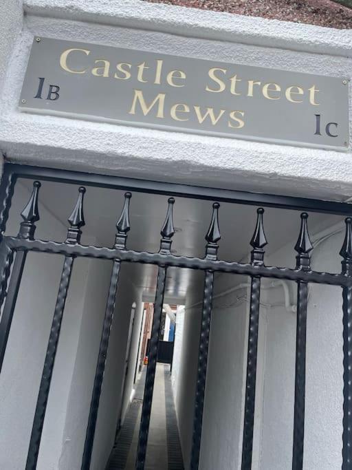 Castle St Mews Of Southport - 2 Bed Townhouse - Southport