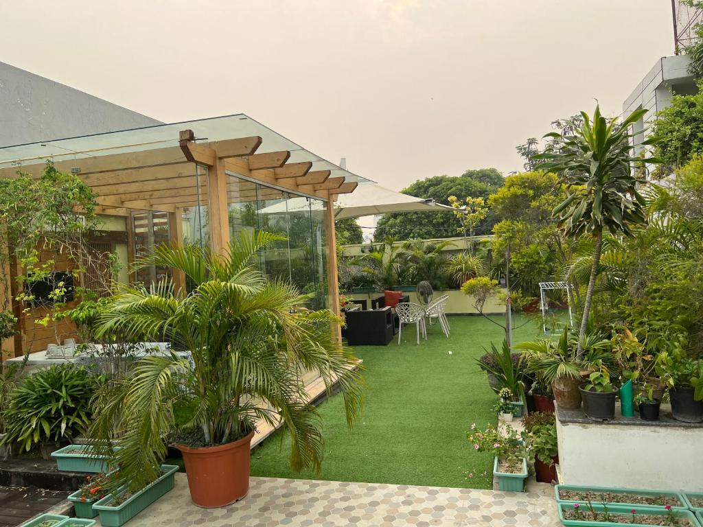 Green Home Stay - Lucknow