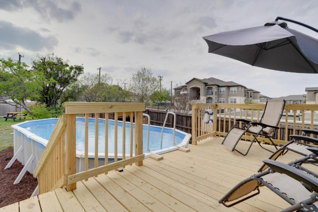 Home With Game Room And Hot Tub, 1 Mi To Seaworld - Westover Hills Boulevard – San Antonio
