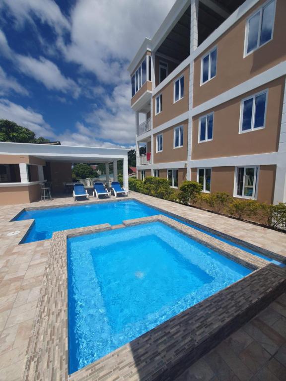 Cozy Studio Apartment With Shared Pool - Dominica