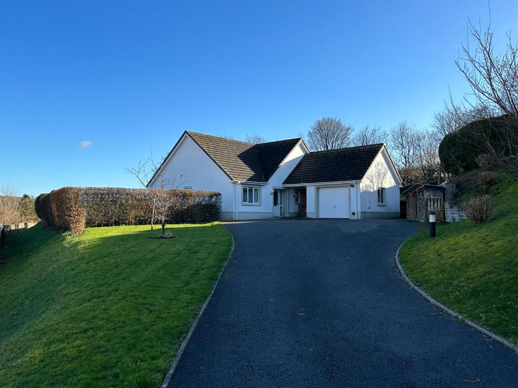Llais Y Mor- Spacious Home With Coastal Views And Castle Walks Nearby - Laugharne