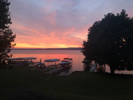 Canandaigua, NY Vacation rentals & Airbnb cozycozy