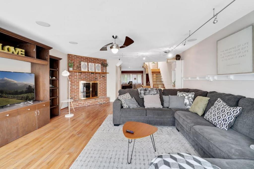 Society Hill 4 Bedroom With Garage Parking - Old City, Philadelphia