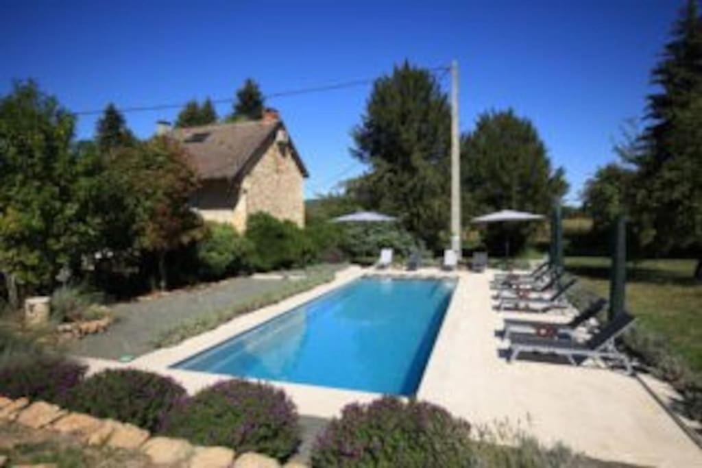 Le Sorbier 2 Bed/2 Bath Gite With Swimming Pool - Montignac