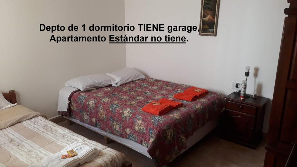 Cómodos Departamentos De Un Dormitorio, Sólo Uno Con Estacionamiento Mediano - Provincia del Chaco