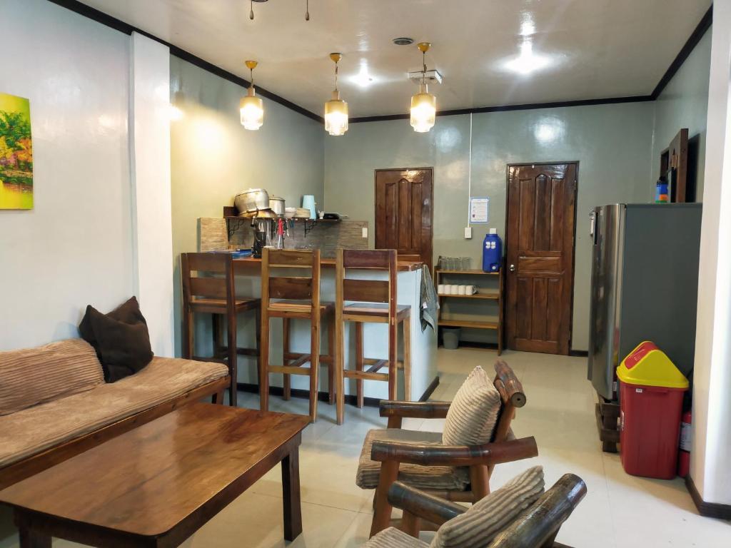 Full House #1 - Private Bungalow W. Kitchen & Bbq - El Nido