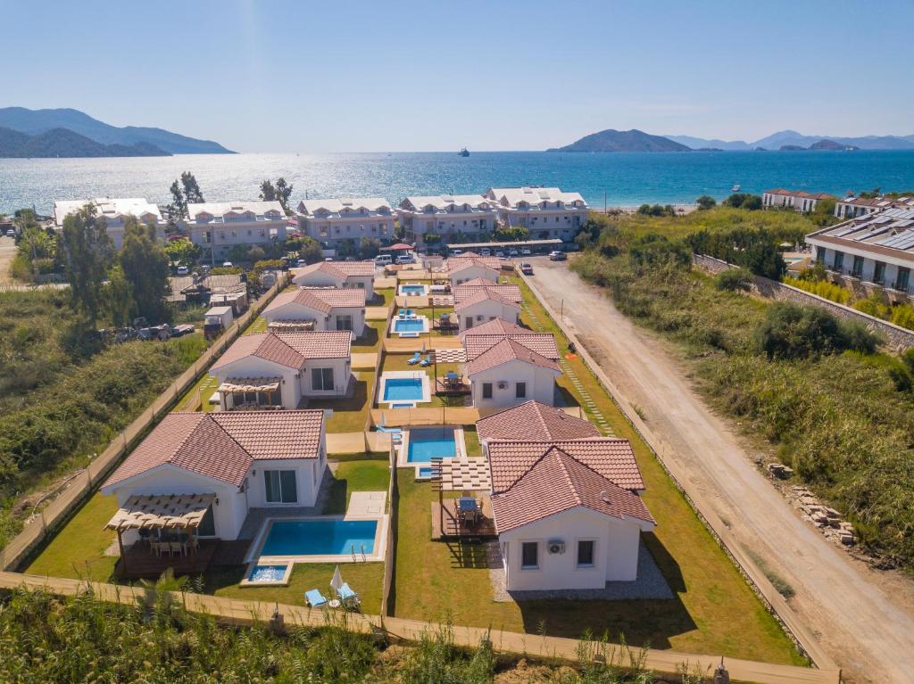 Teos Villa Suites - Çalış Plajı