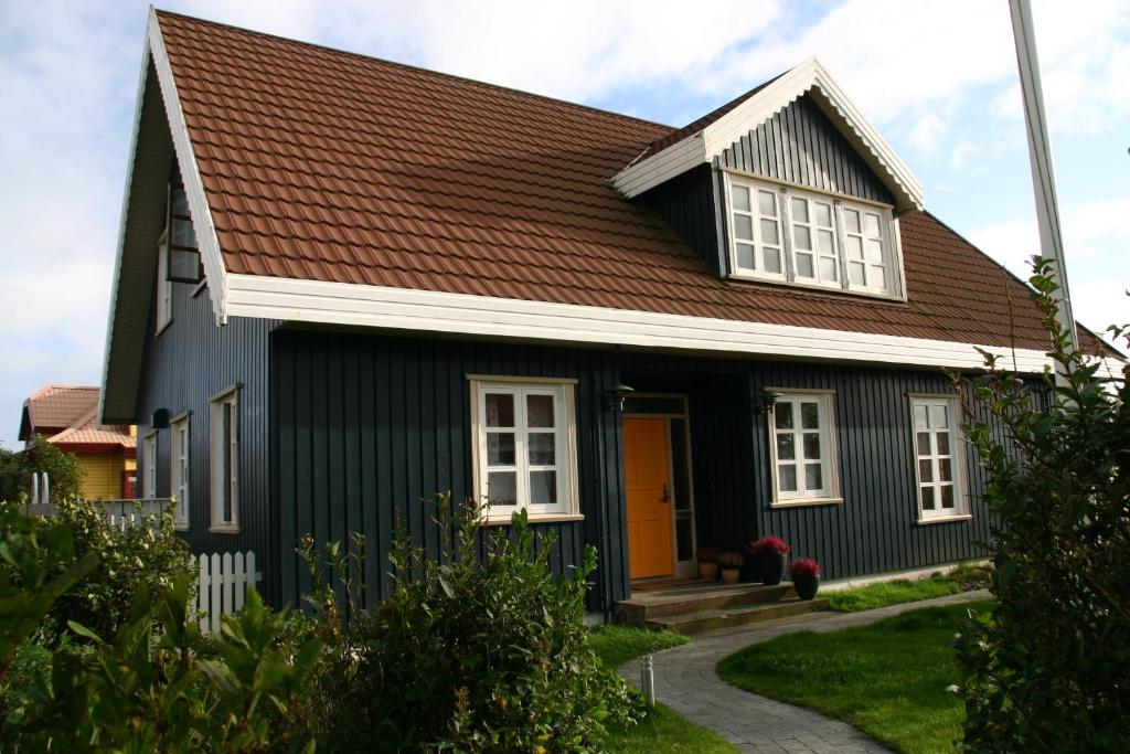 Guesthouse Heba: The Serenity Room Incl. Breakfast - Iceland
