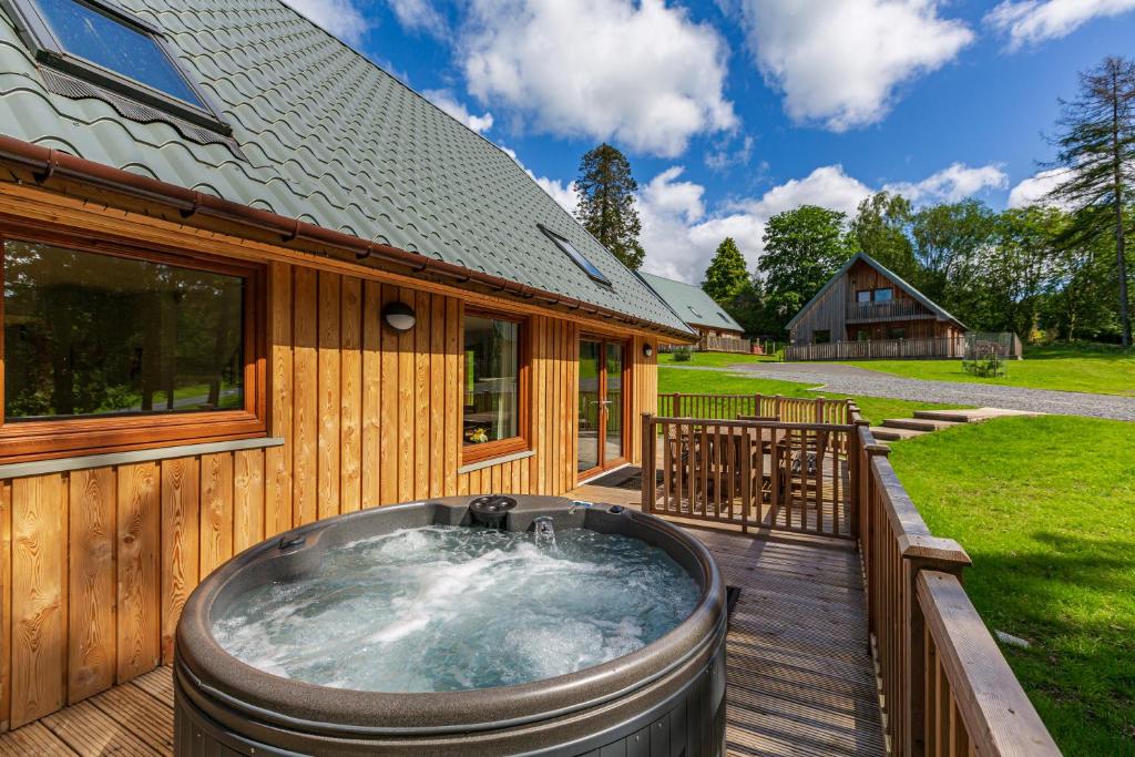 Lord Galloway 39 With Hot Tub - Dumfries and Galloway