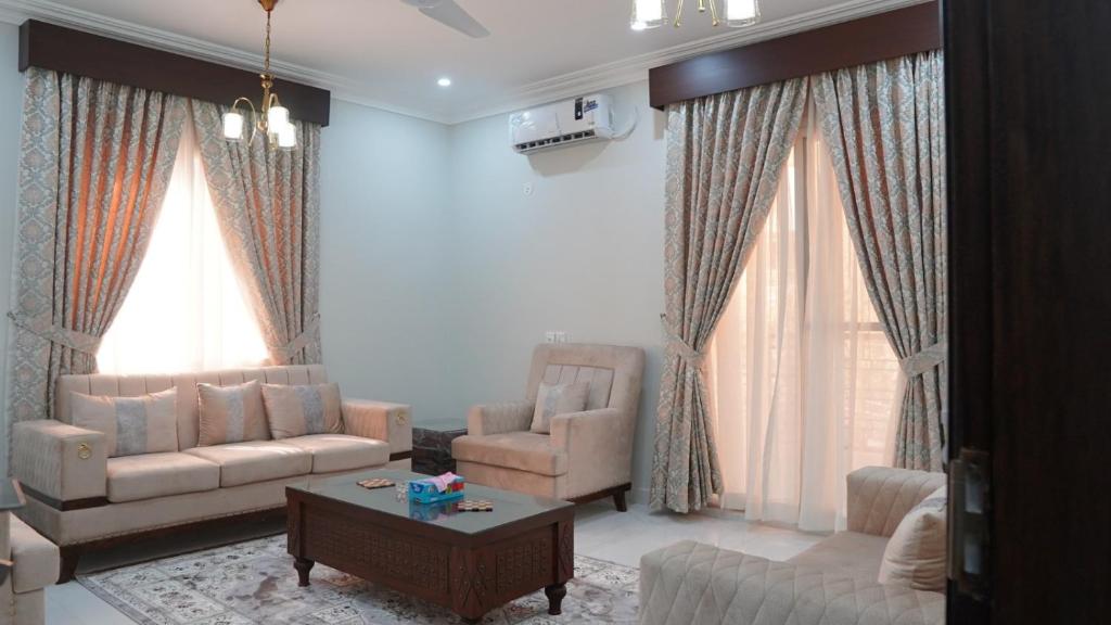 Al Rasheed Apartments Second Floor Apartment - 克拉嗤