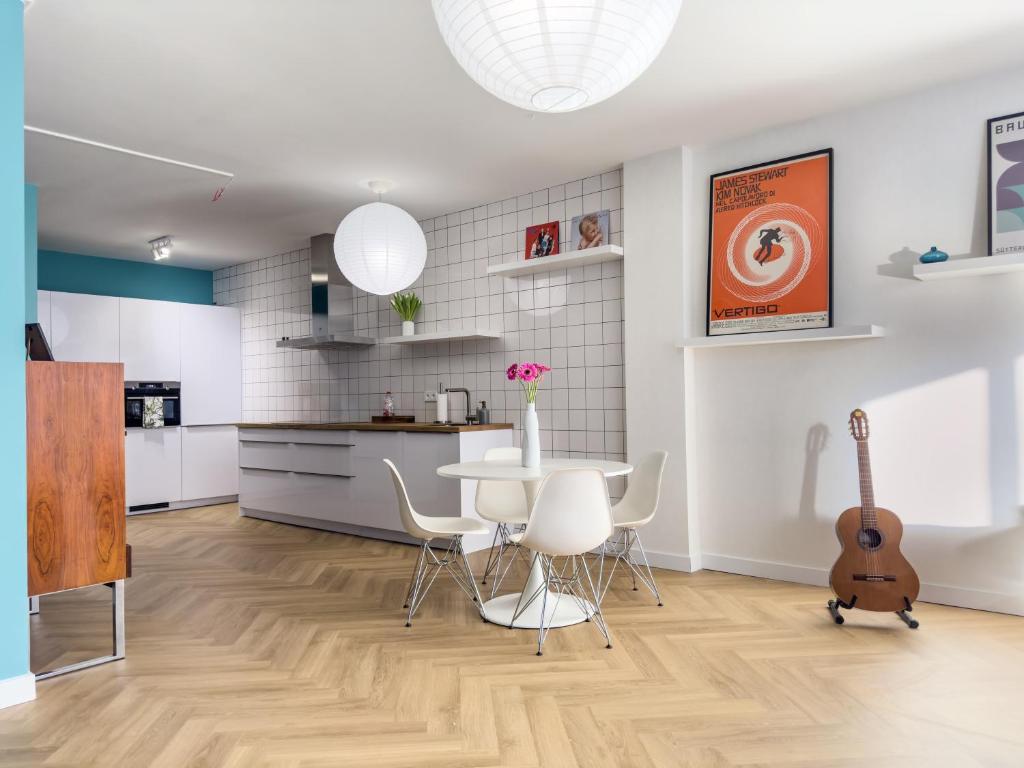 Rotterdam's Coolest Apartment - Barendrecht