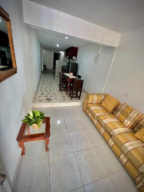 Acogedor Apartamento Amoblado Con Parqueadero - La Guajira
