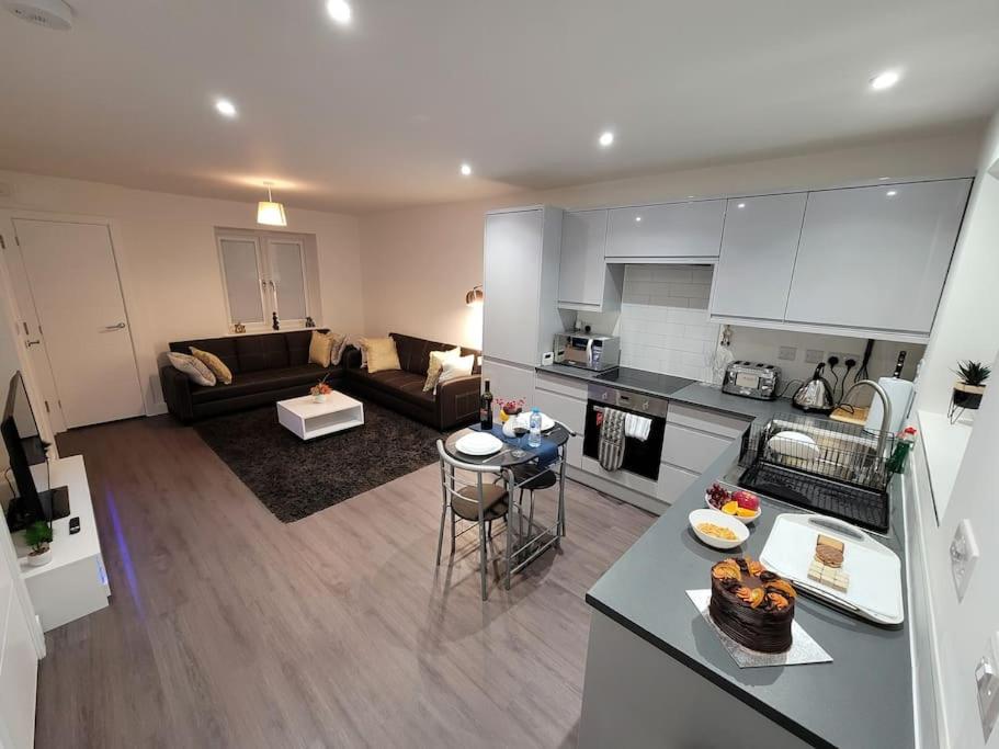 New Build-2 Bed House/wi-fi/smart Tv/free Parking - Buckinghamshire