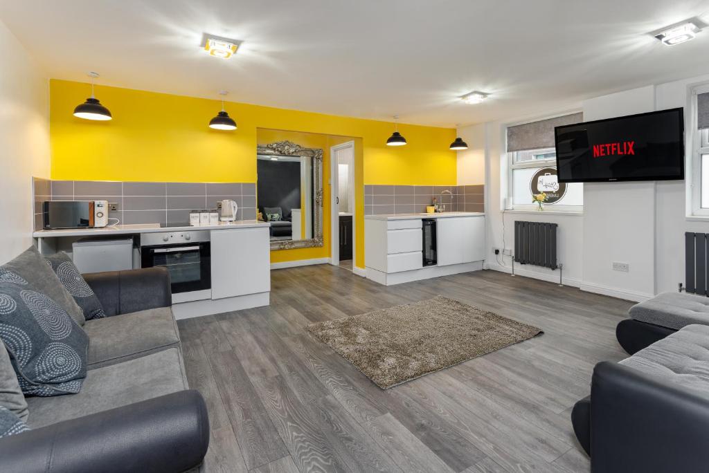 Snuggle Cove Apartments By Snazzy Short Stay - Lime Street Station - Liverpool